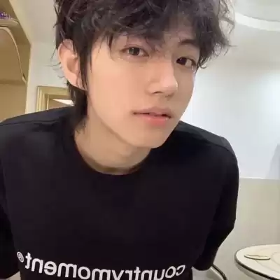 姚凡霜